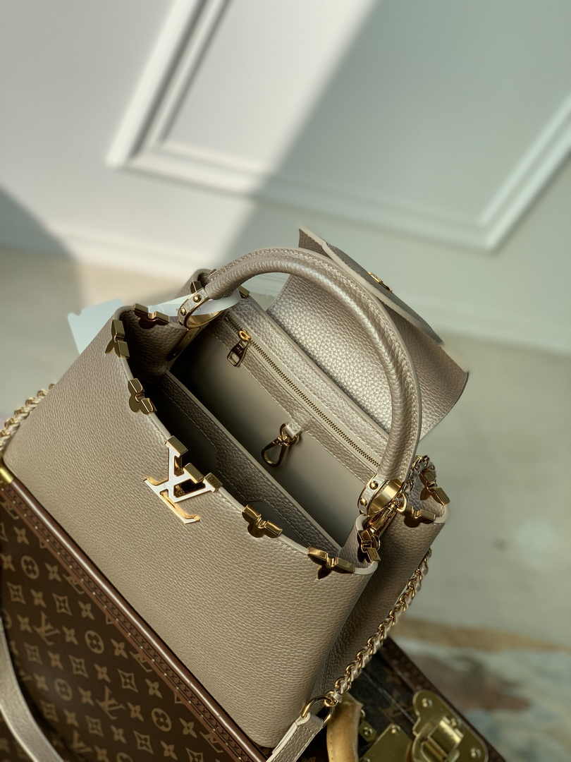 Louis Vuitton  M54663 Capucines MM Bag Gold Taurillon leather