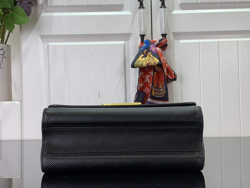 Louis Vuitton M54804 Twist MM Bag Epi Leather Black - Default Title - View 4