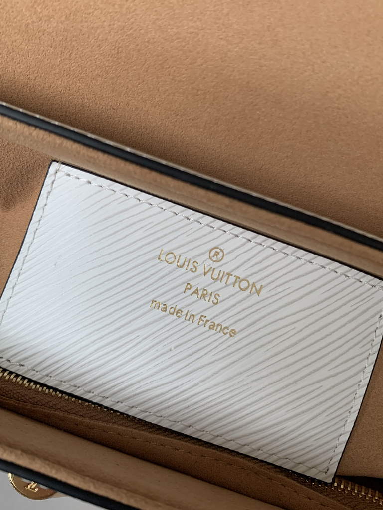 Louis Vuitton M55513 Twist MM Bag Epi Leather White - Default Title - View 9