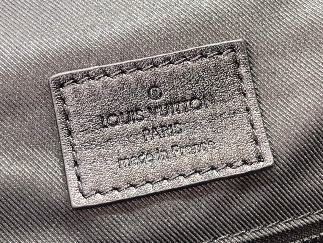 Louis Vuitton M55699 Christopher Backpack MM Leather Black
