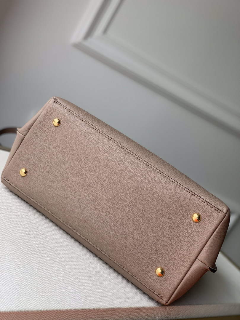 Louis Vuitton M56094 Lockme Ever MM Bag Gray - 33.5 x 21.5 x 14.5 cm / Gray Beige - View 4