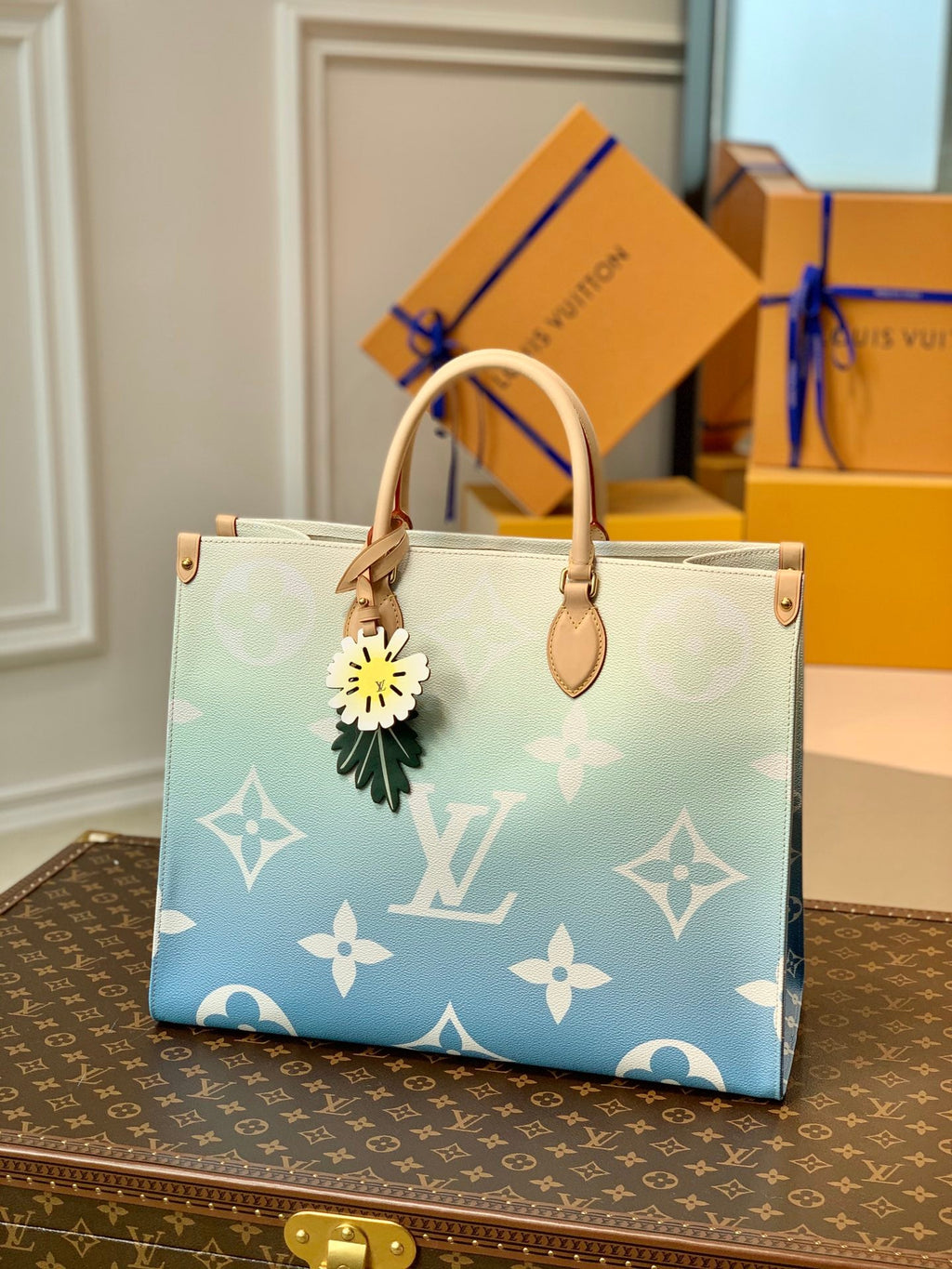 Louis Vuitton M57639 OnTheGo GM Tote Bag Leather Blue - Default Title - View 1