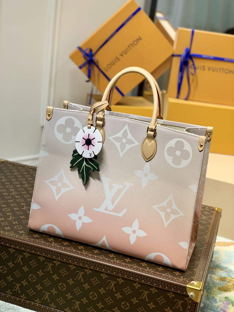 Louis Vuitton M57640 OnTheGo GM Tote Bag Leather Beige - Default Title - View 1