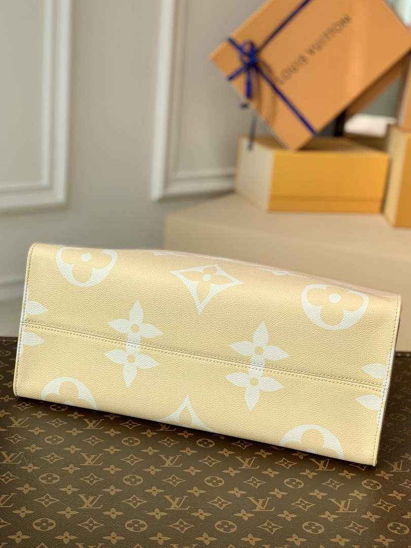Louis Vuitton M57641 OnTheGo GM Tote Bag Leather Pink - Default Title - View 3