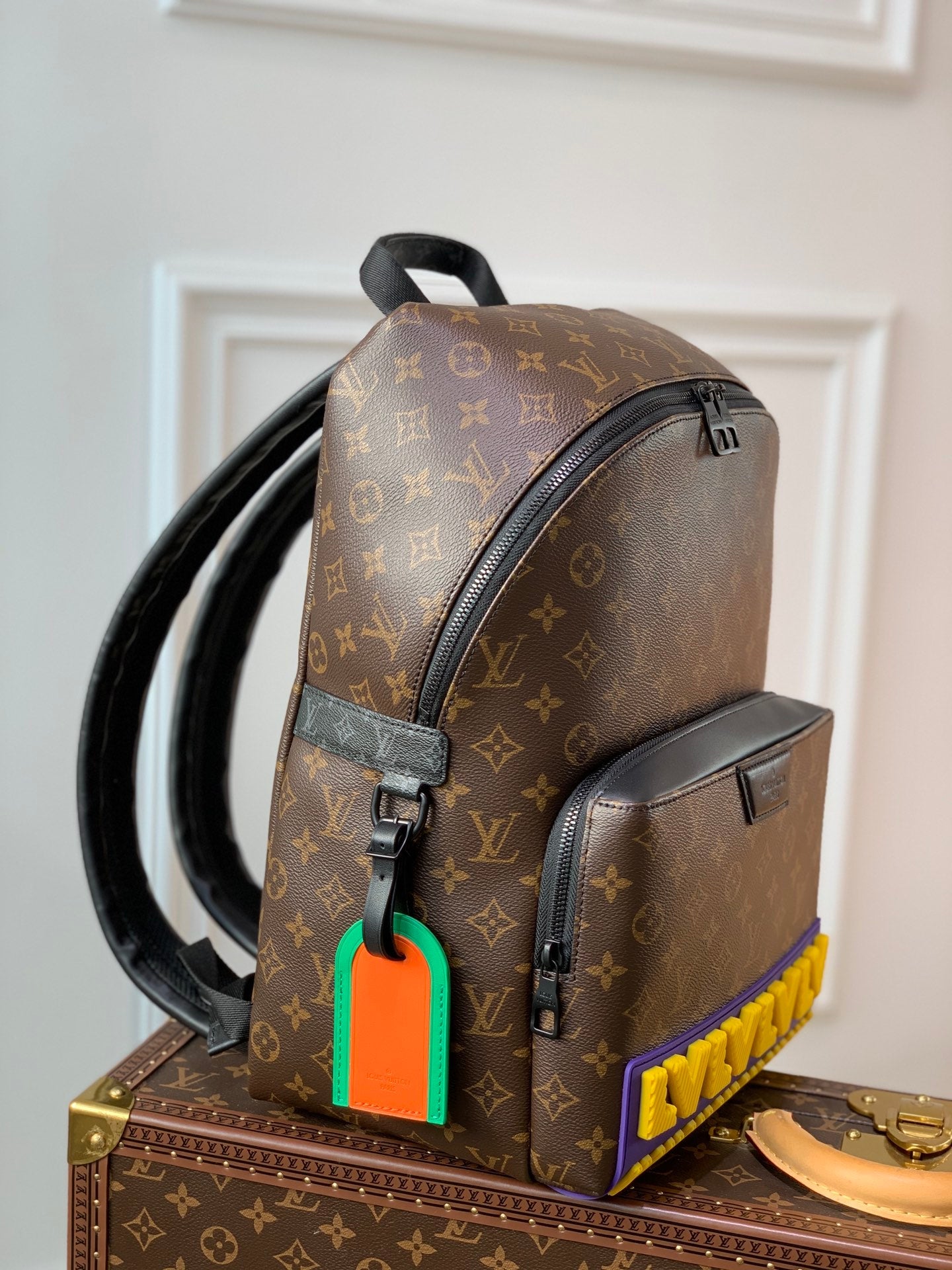 Louis Vuitton M57965 Discovery Backpack Monogram Canvas