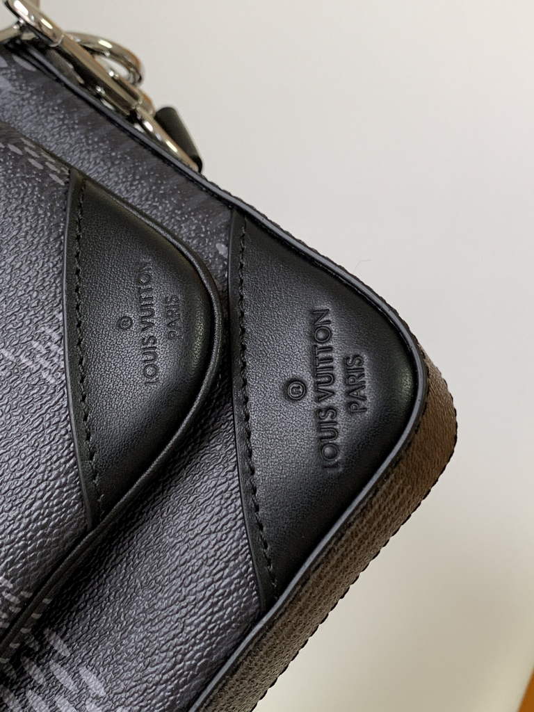Louis Vuitton N50017 Trio Messenger Monogram Canvas