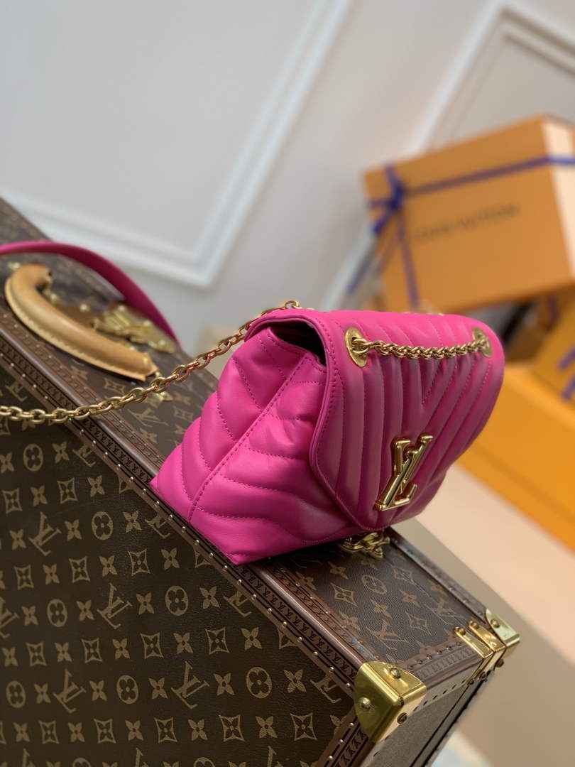Louis Vuitton M58553 LV New Wave Chain Bag Plum