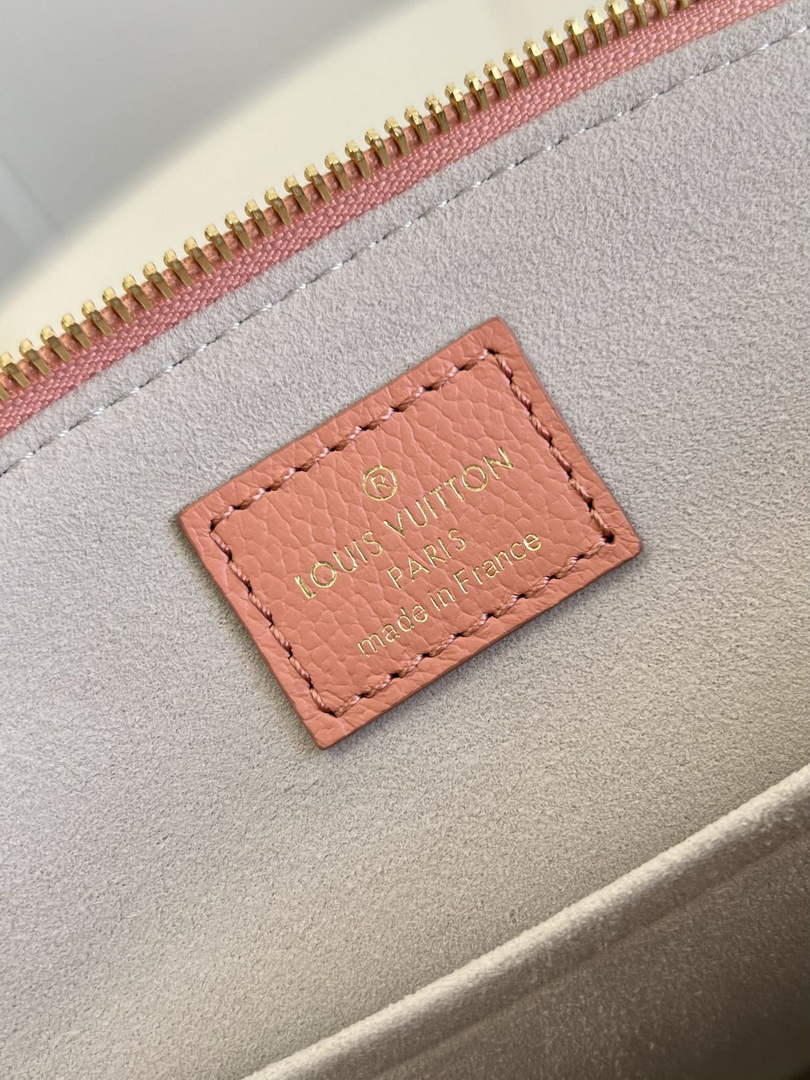 Louis Vuitton M58913 Petit Palais Bicolor Monogram Leather Pink - 29 x 18 x 12.5 cm / Monogram Leather Pink - View 9