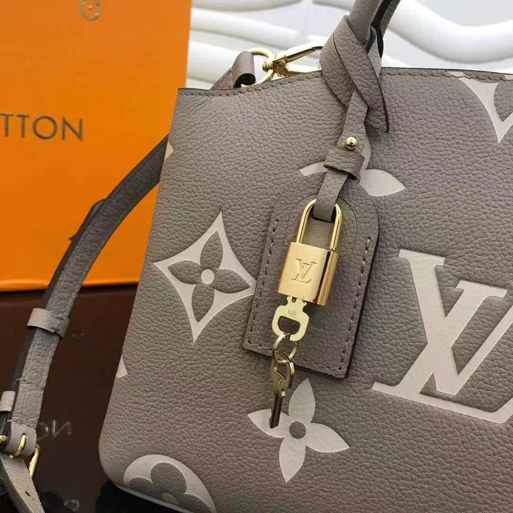 Louis Vuitton M58914 Petit Palais Bicolor Monogram Leather Gray - 29 x 18 x 12.5 cm / Monogram Leather Gray - View 5