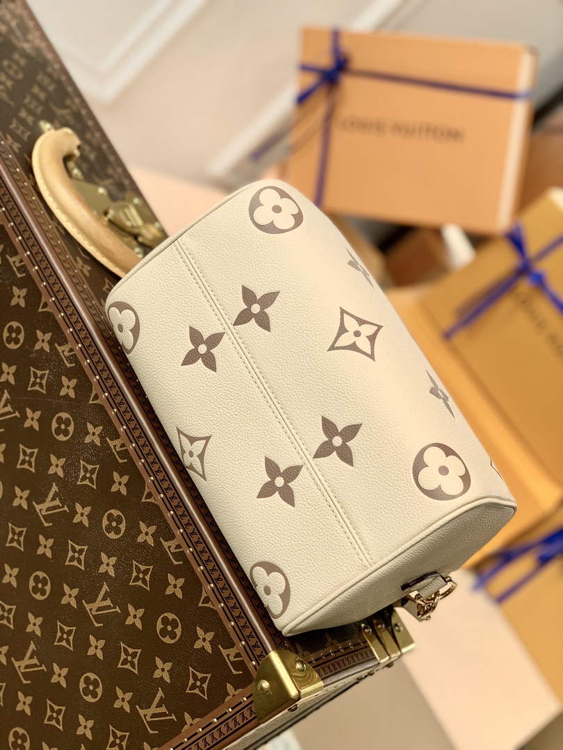 Louis Vuitton M58947 Speedy Bandoulière 25 white