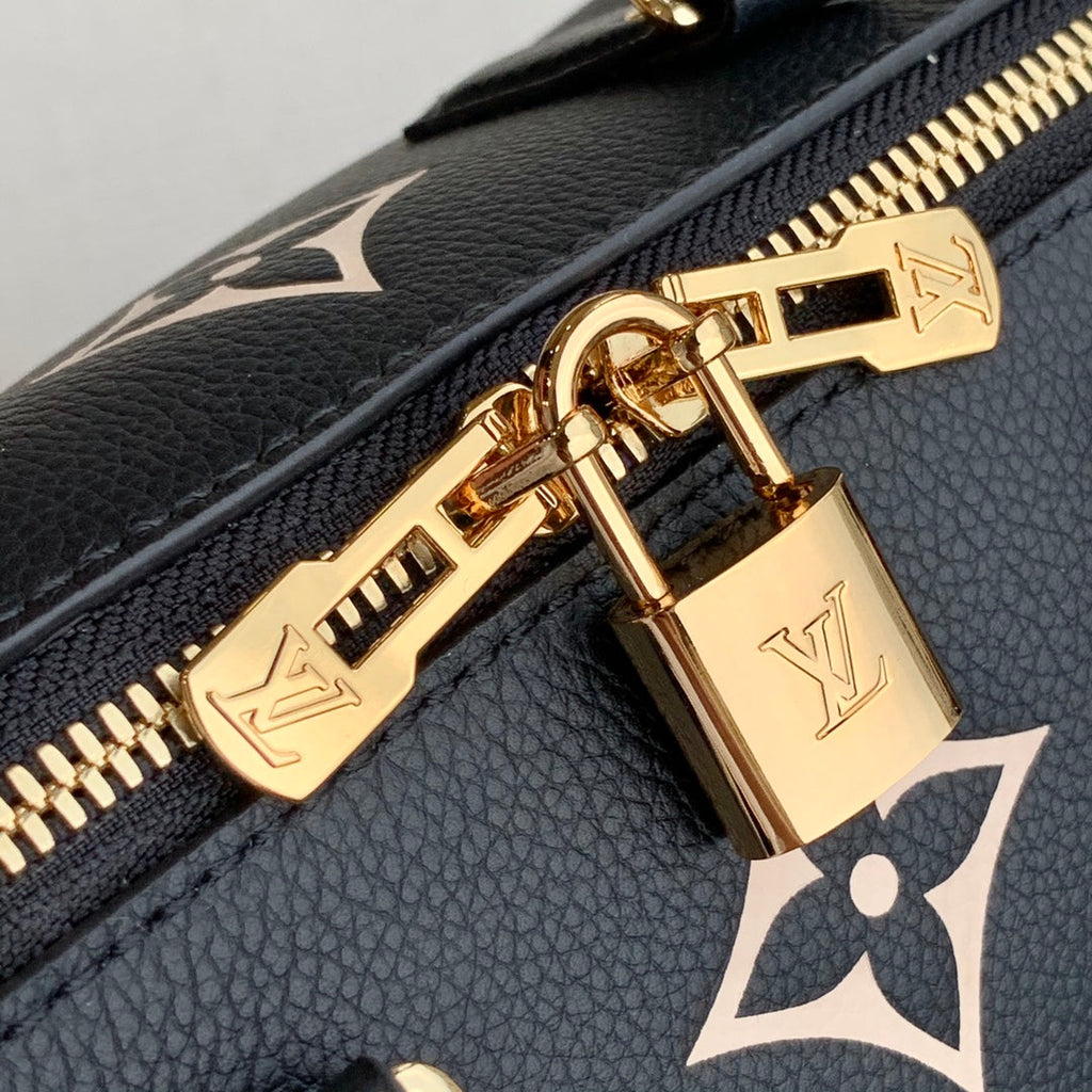 Louis Vuitton M58947 Speedy Bandoulière 25 black