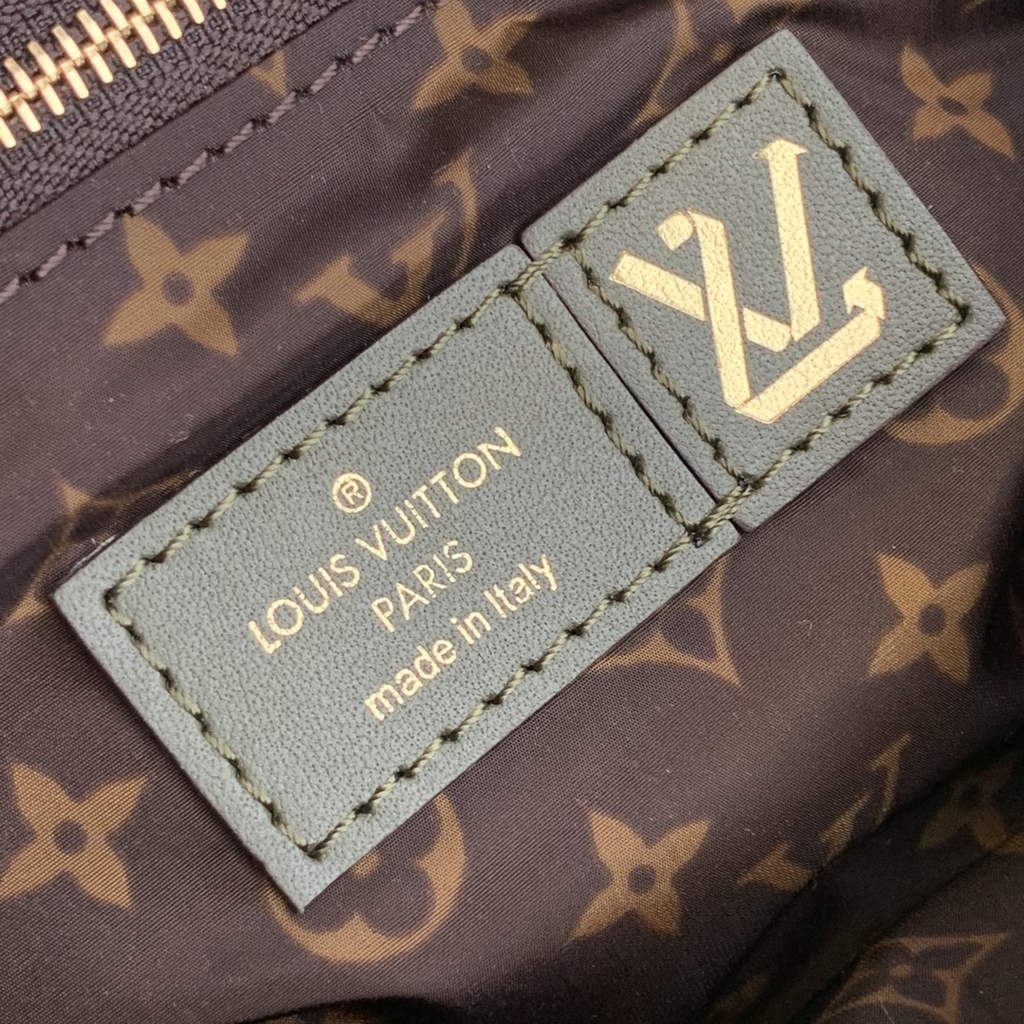 Louis Vuitton M59008 Speedy Bandoulière 25 Green