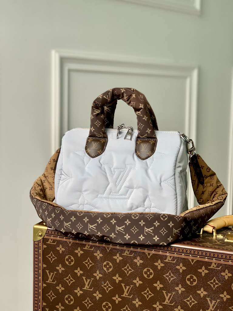 Louis Vuitton M59009 Speedy Bandoulière 25 White
