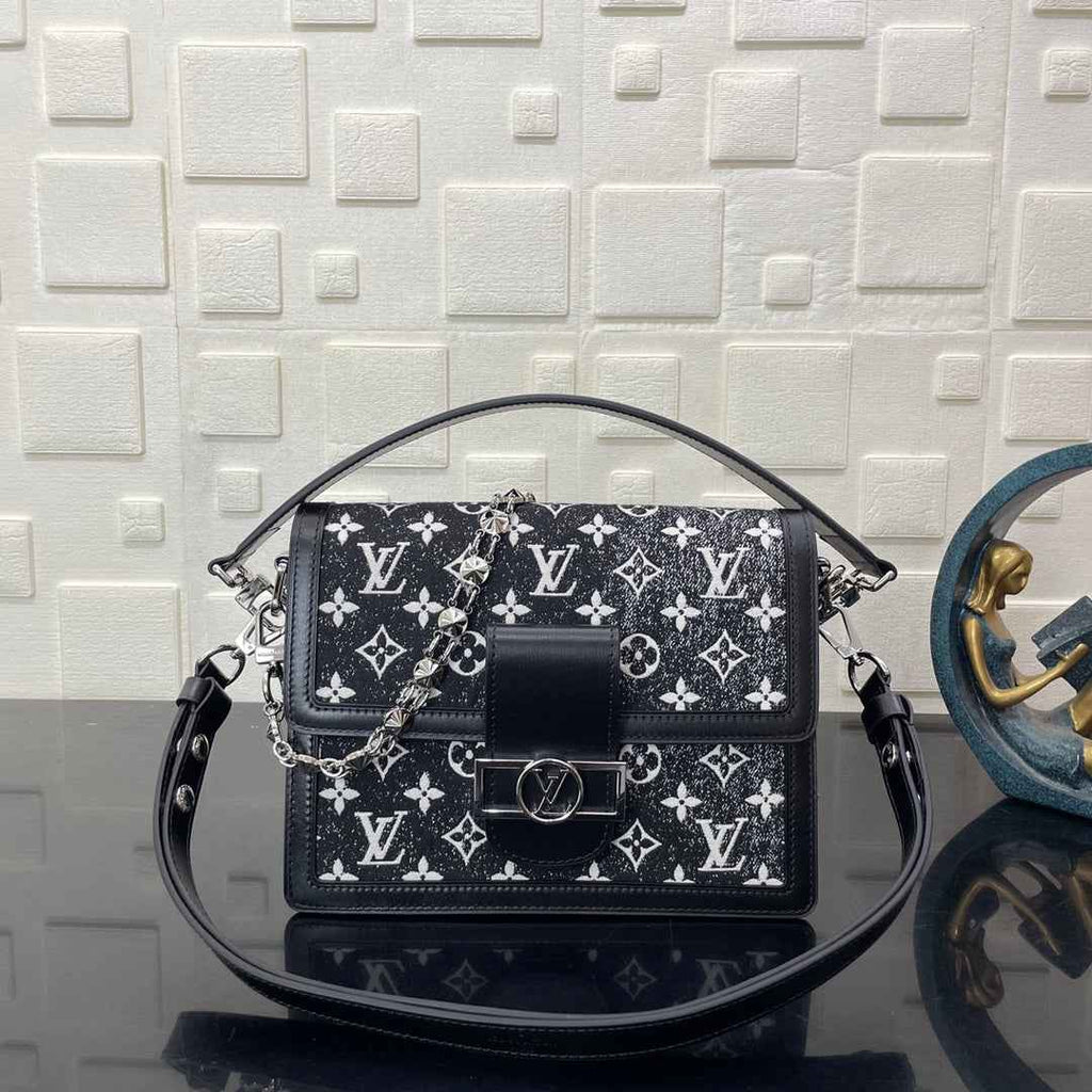 Louis Vuitton M21458 Dauphine MM Shoulder bag black