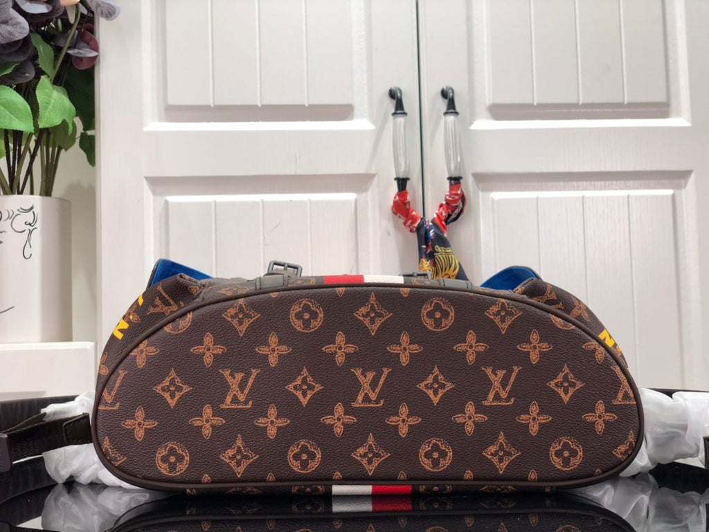 Louis Vuitton M59662 Christopher Backpack MM Monogram