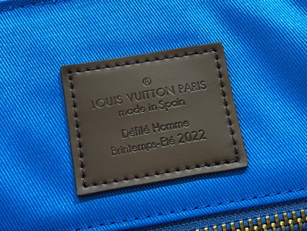 Louis Vuitton M59662 Christopher Backpack MM Monogram