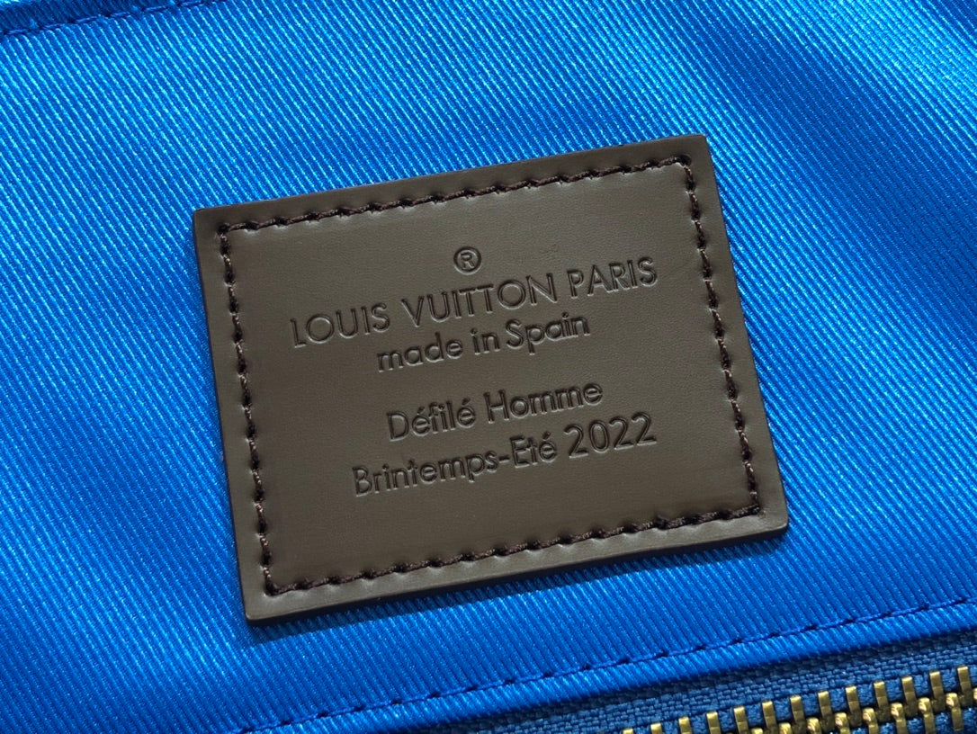 Louis Vuitton M59662 Christopher Backpack MM Monogram