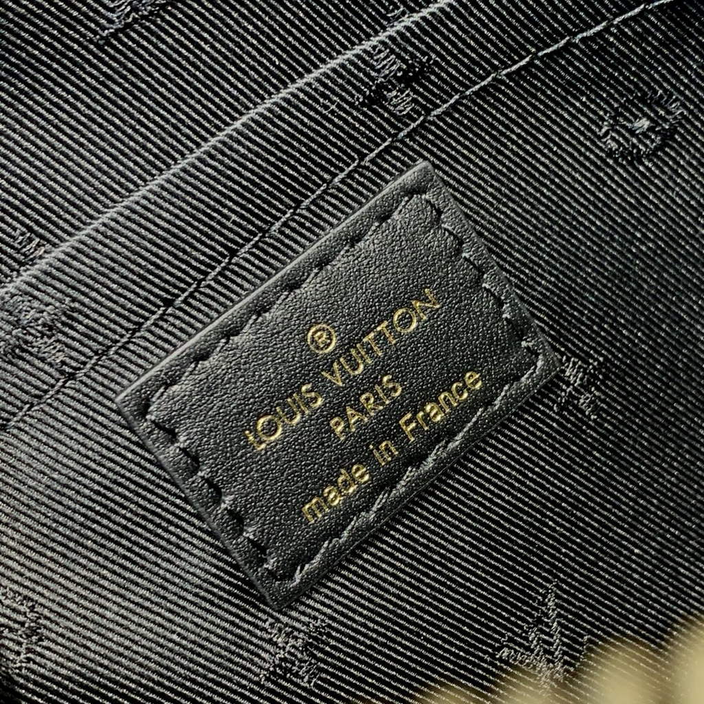 Louis Vuitton M59793 Alma BB Bubblegram Leather Black