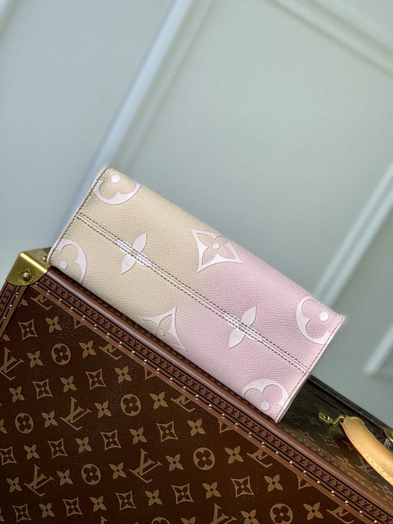 Louis Vuitton M59856 OnTheGo PM Tote Bag dark beige - Default Title - View 3