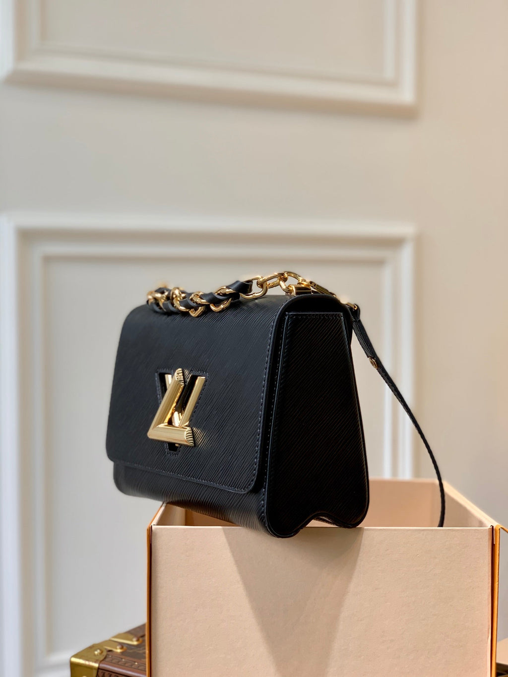 Louis Vuitton M59887 LV M21772 Twist MM Bag Epi Leather Black - Default Title - View 3