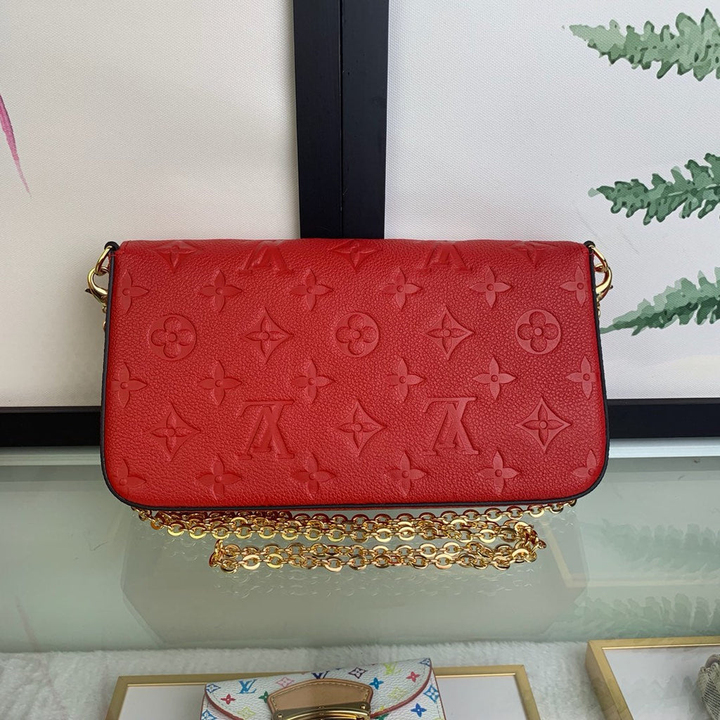 Louis Vuitton M63700 Félicie Pochette Monogram Leather Red - 21 x 12 x 3 cm / Red - View 3