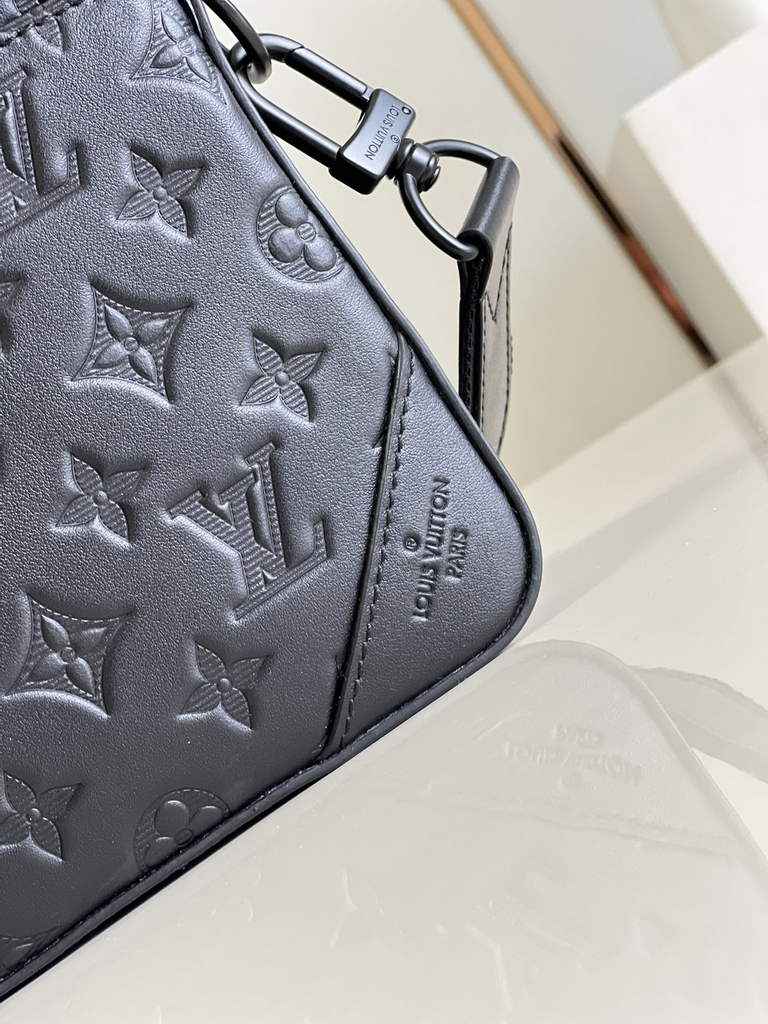 Louis Vuitton M69827 Duo Messenger Monogram Shadow Leather Black