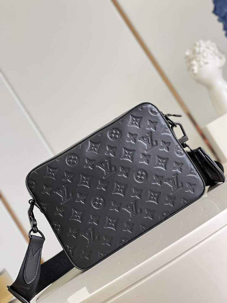 Louis Vuitton M69827 Duo Messenger Monogram Shadow Leather Black
