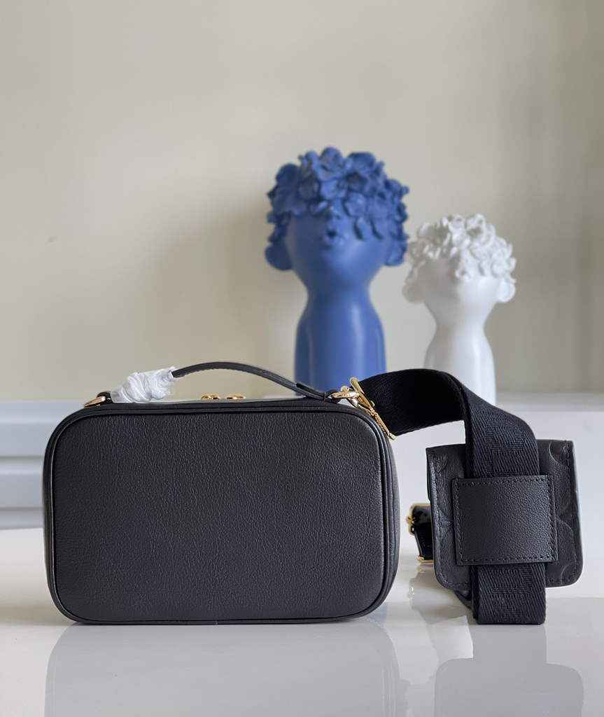 Louis Vuitton M80450 Utility Crossbody Calfskin Leather Black - Default Title - View 3