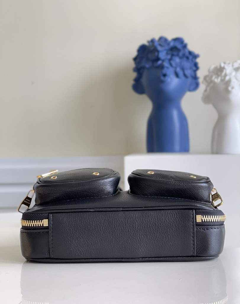 Louis Vuitton M80450 Utility Crossbody Calfskin Leather Black - Default Title - View 5