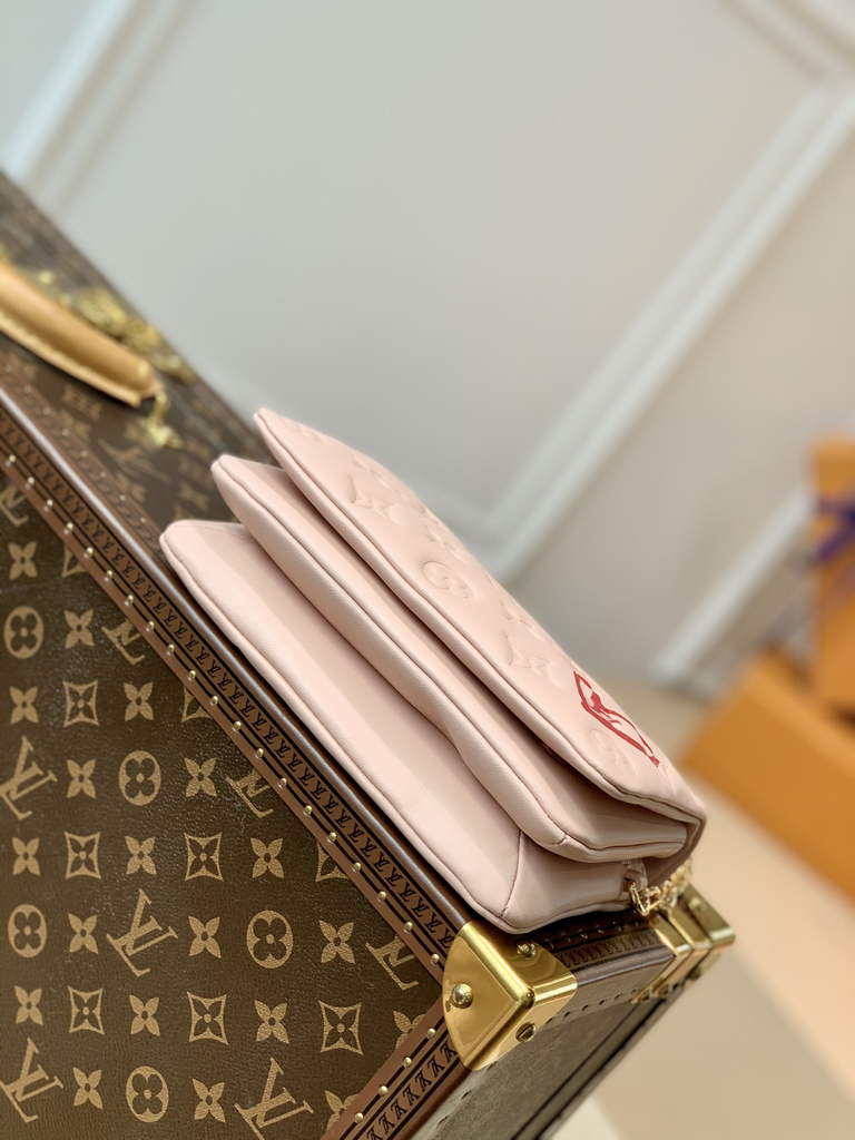 Louis Vuitton M80834 Pochette Coussin Handbag Calfskin Leather Pink - Default Title - View 4