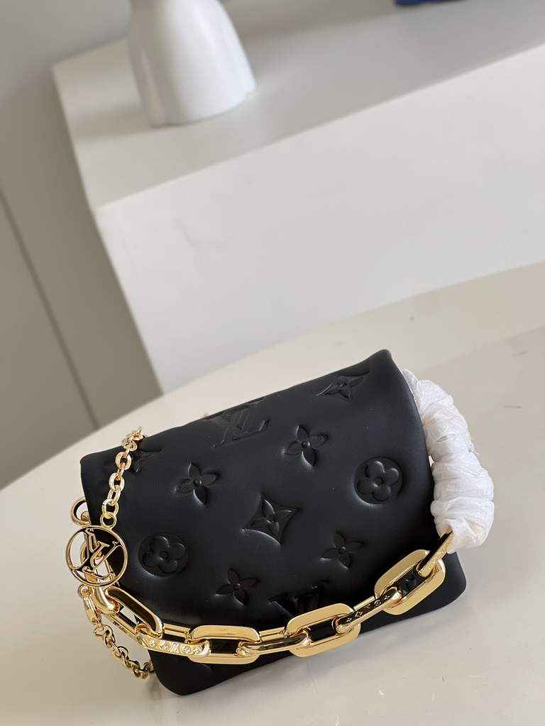 Louis Vuitton M81125 Beltbag Coussin Handbag Calfskin Leather Black