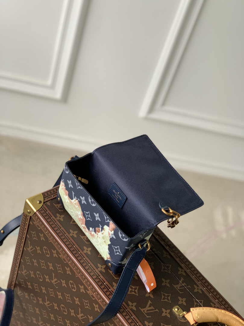 Louis Vuitton M81783 Steamer Wearable Wallet Blue