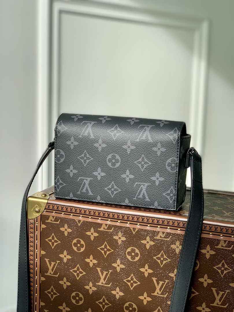 Louis Vuitton M81783 Steamer Wearable Wallet Monogram canvas