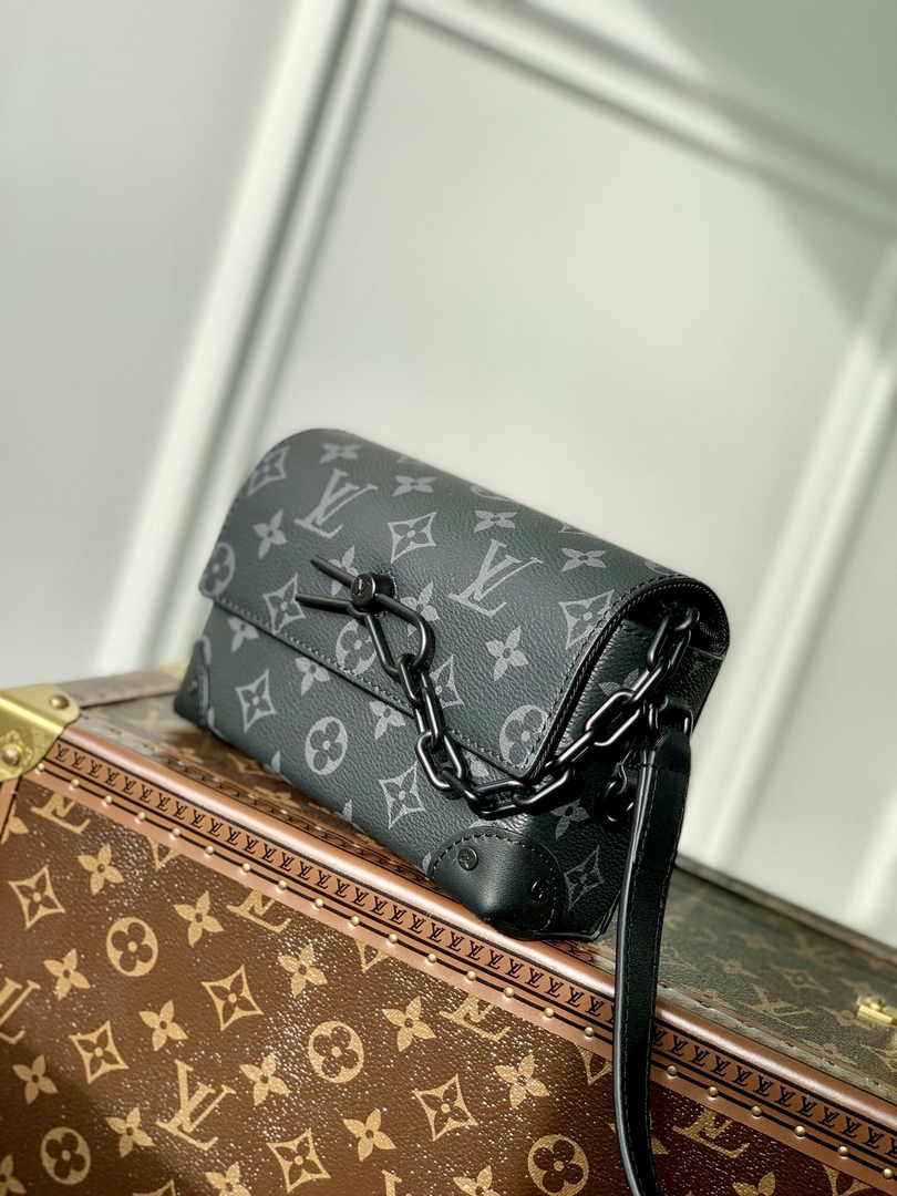 Louis Vuitton M81783 Steamer Wearable Wallet Monogram canvas