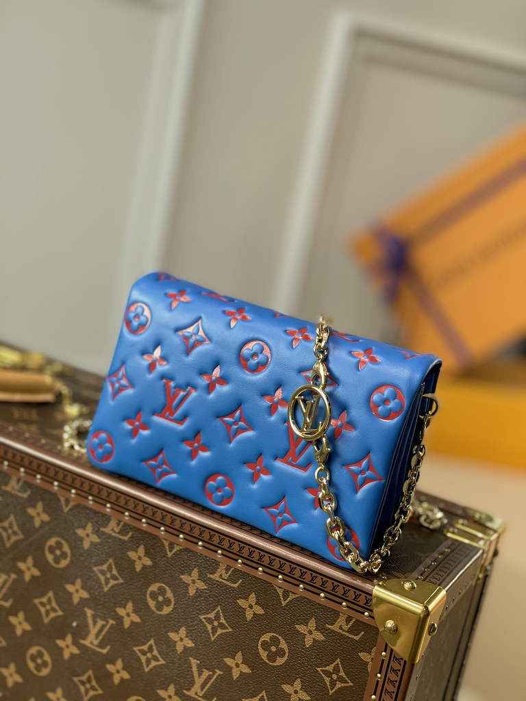 Louis Vuitton M80743 Pochette Coussin Handbag Calfskin M80742 Dark Blue
