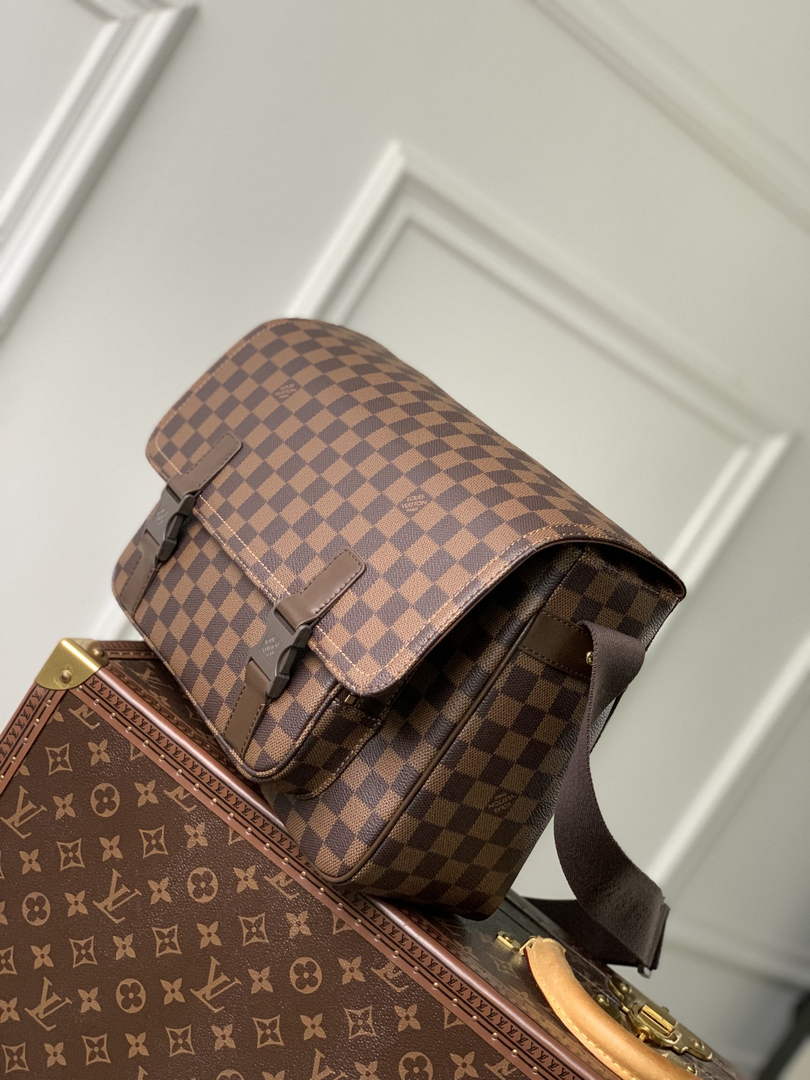 Louis Vuitton Messenger Bag N51125 - Default Title - View 2