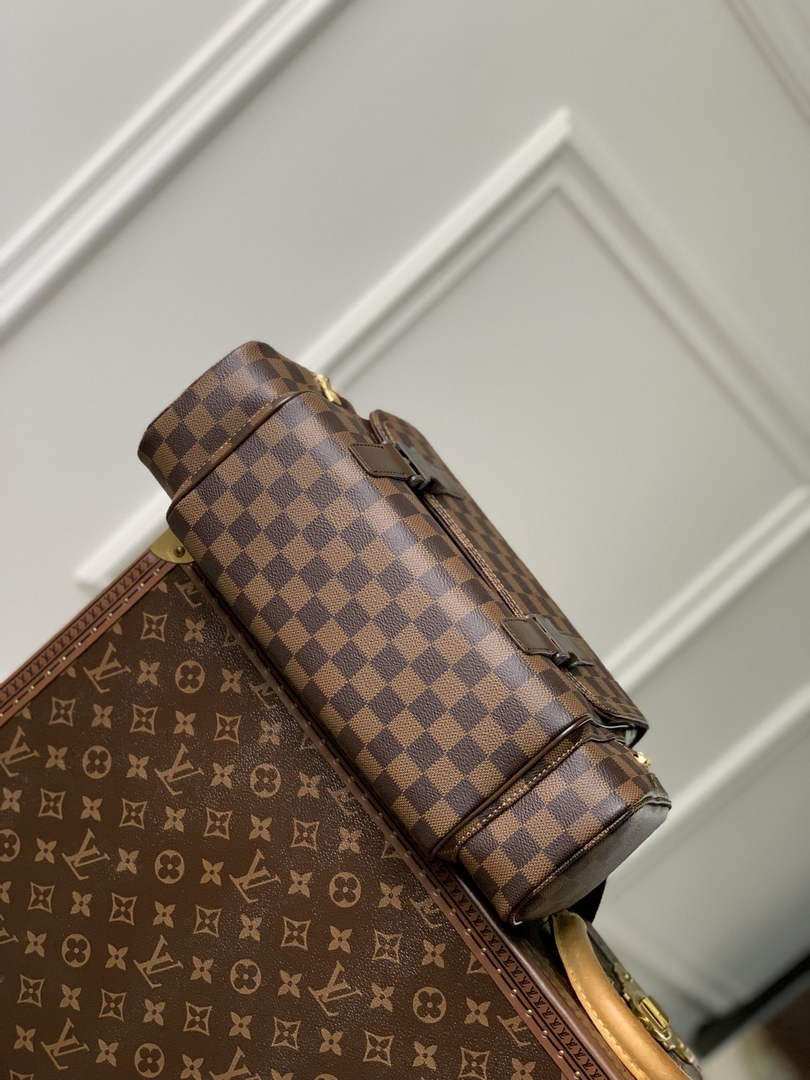 Louis Vuitton Messenger Bag N51126 - Default Title - View 5