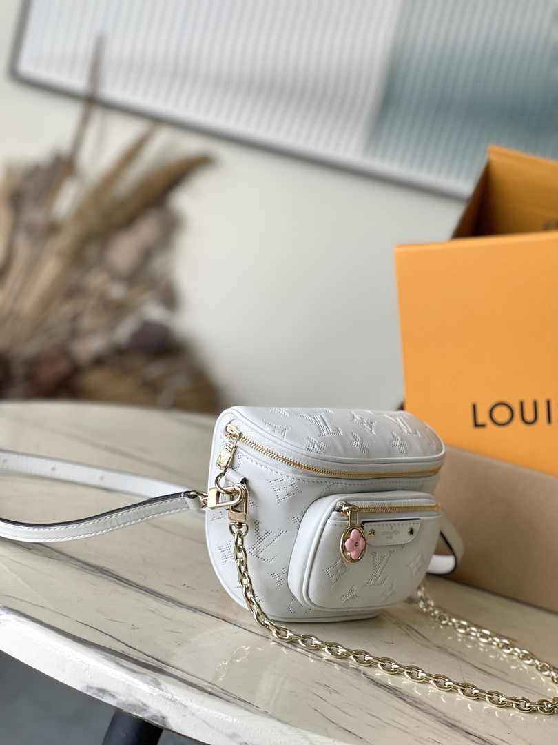 Louis Vuitton Mini Bumbag M11300 White