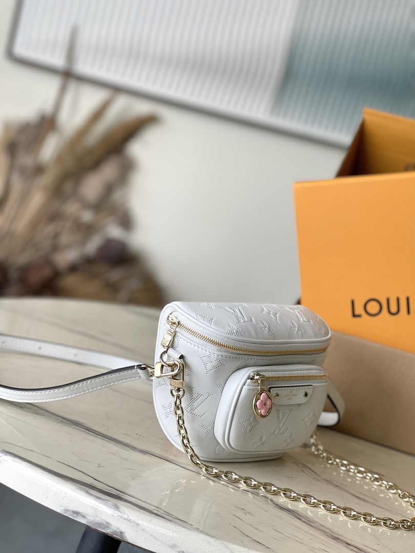 Louis Vuitton Mini Bumbag M11300 White