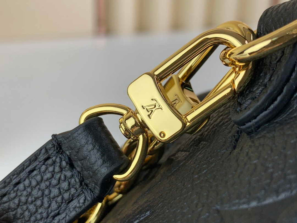 Louis Vuitton Mini Bumbag M46917 Gradient Black leather