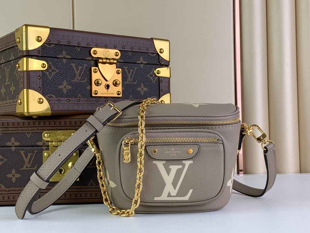 Louis Vuitton Mini Bumbag M82347 Gradient Gray leather