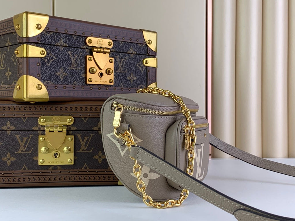 Louis Vuitton Mini Bumbag M82347 Gradient Gray leather