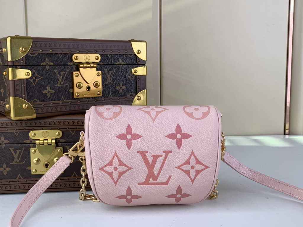 Louis Vuitton Mini Bumbag M82347 Gradient Pink Monogram leather