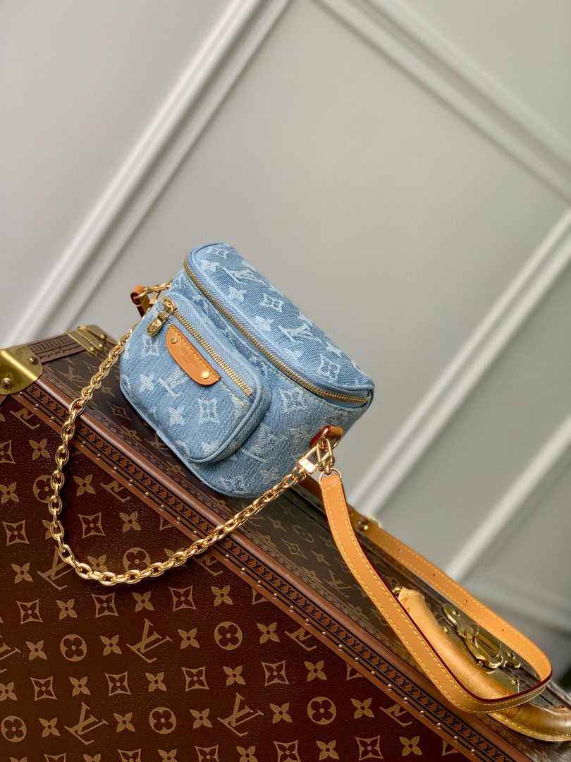 Louis Vuitton Mini Bumbag M83353