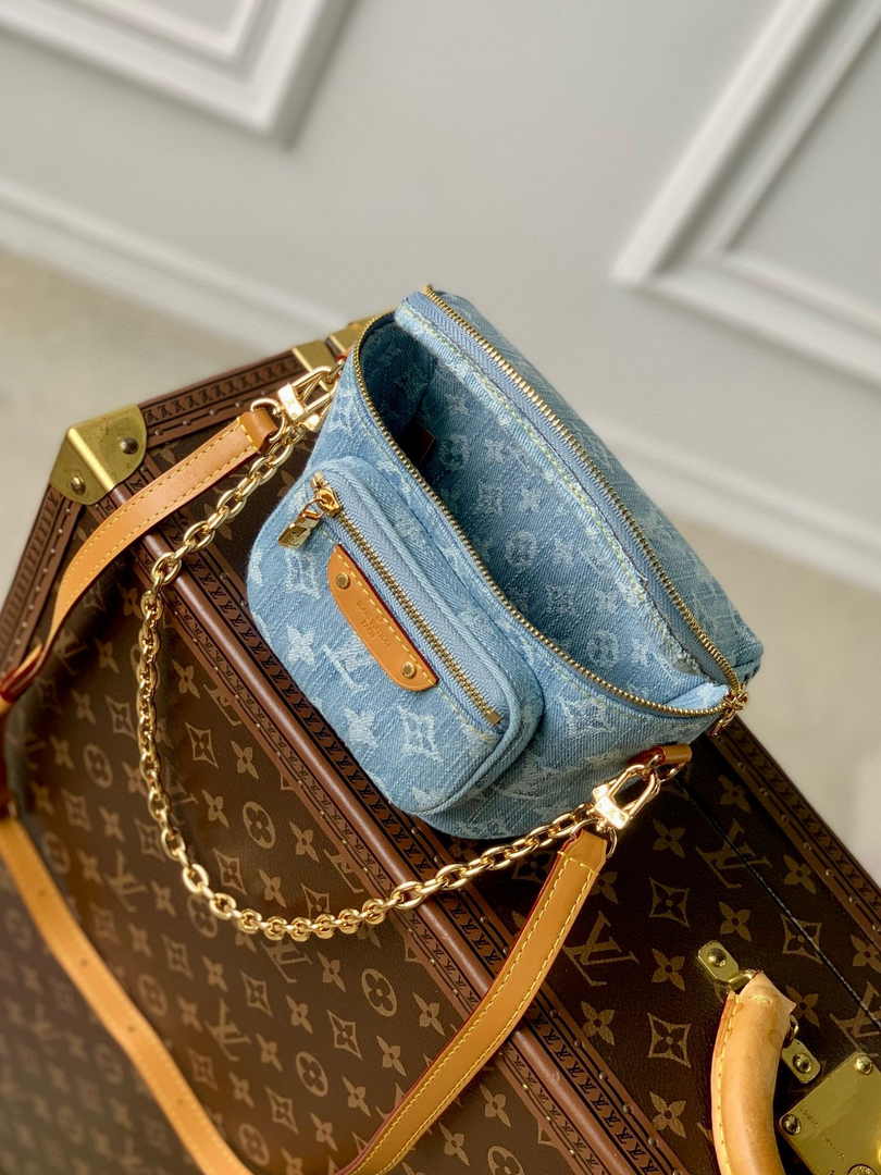 Louis Vuitton Mini Bumbag M83353