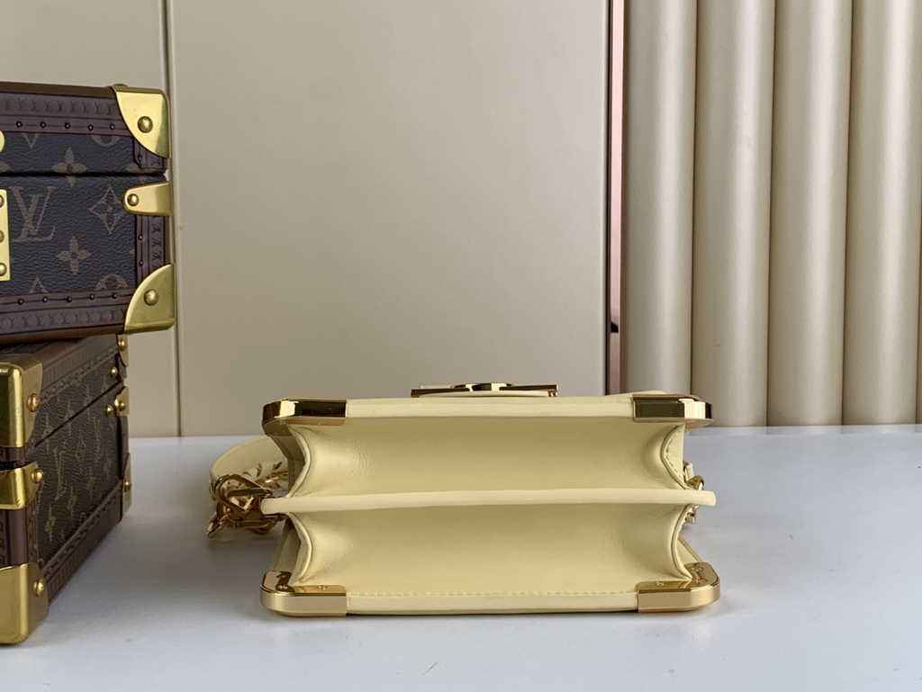 Louis Vuitton Mini Dauphine Shoulder Bag M22597 Yellow - Default Title - View 4