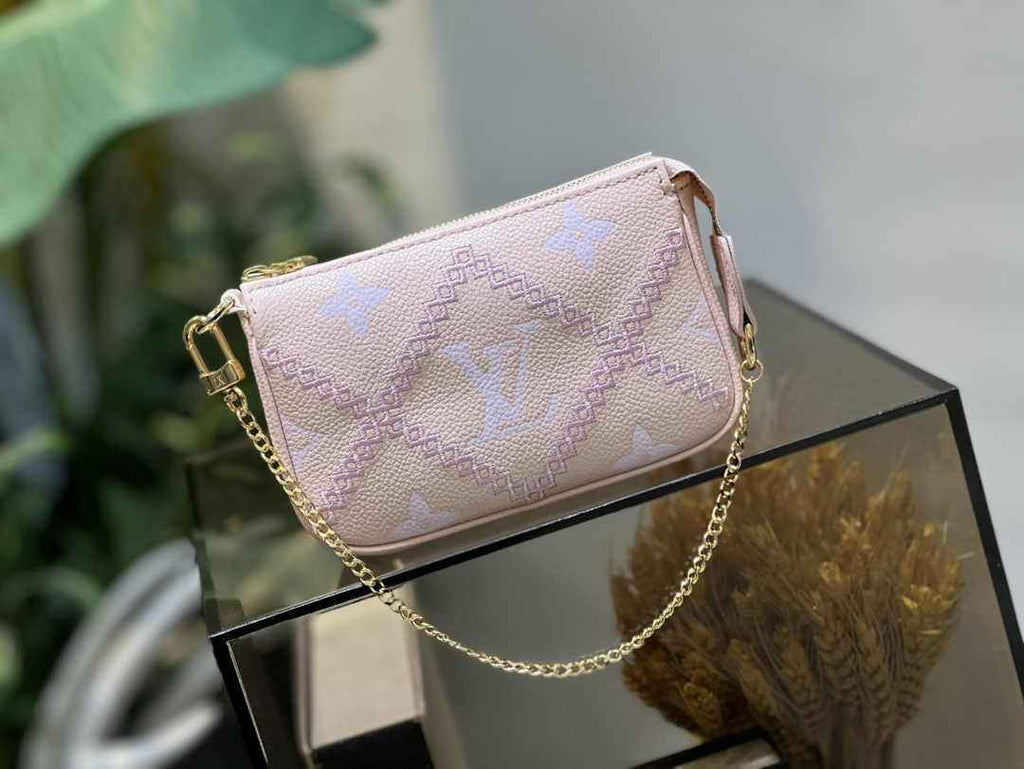 Louis Vuitton Mini Pochette Accessoires M81140 Apricot Leather - Default Title - View 2