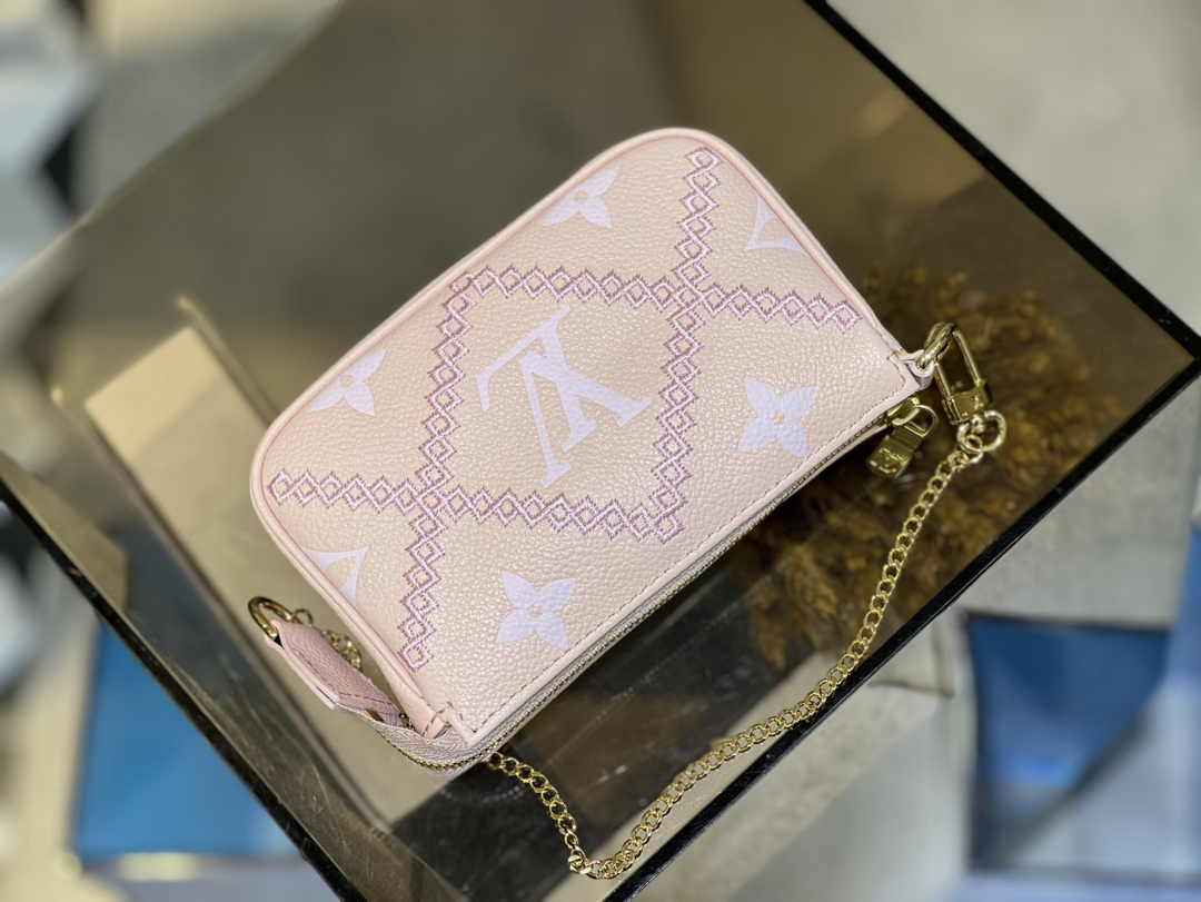 Louis Vuitton Mini Pochette Accessoires M81140 Apricot Leather - Default Title - View 5