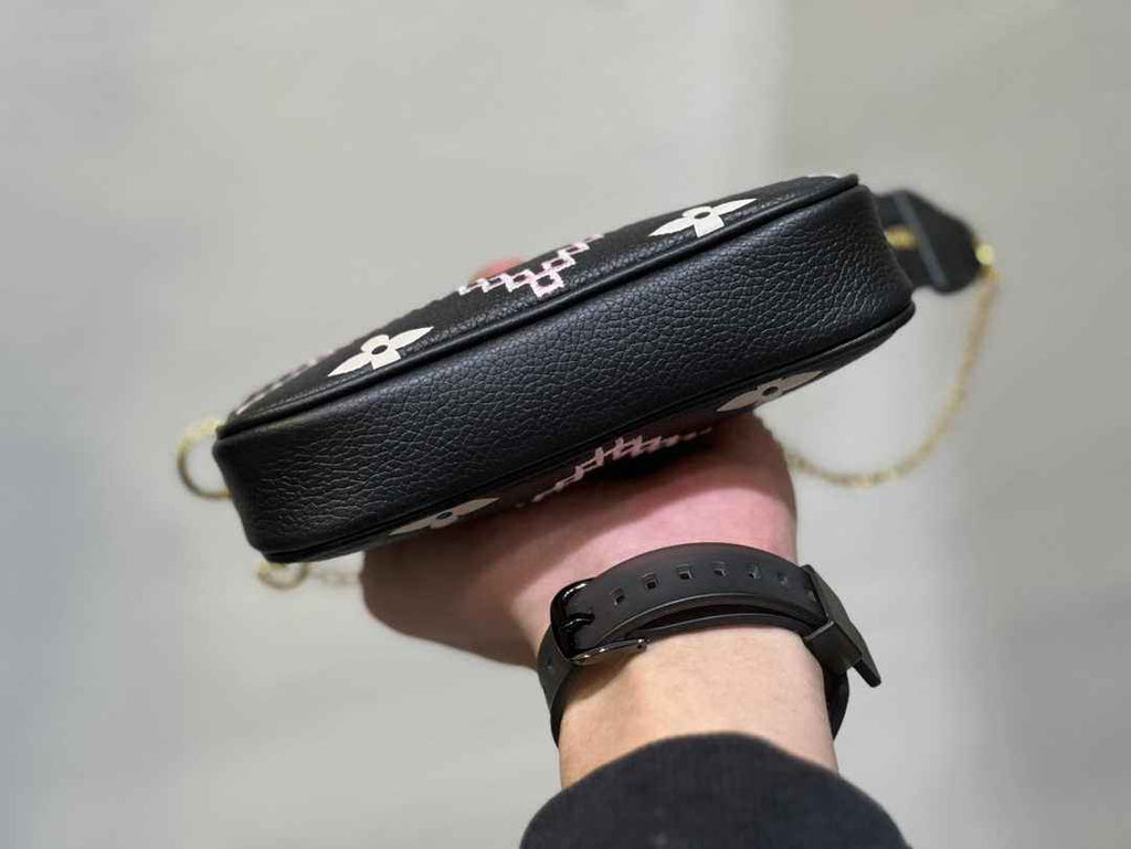 Louis Vuitton Mini Pochette Accessoires M81140 Black Leather - Default Title - View 4