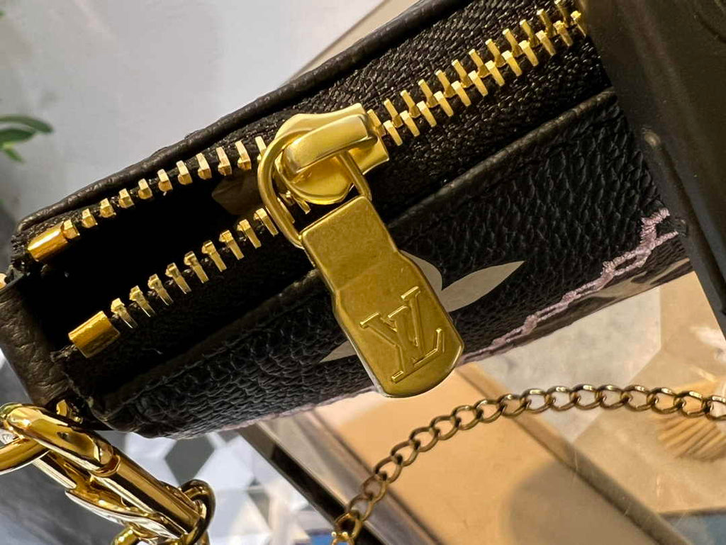 Louis Vuitton Mini Pochette Accessoires M81140 Black Leather - Default Title - View 8